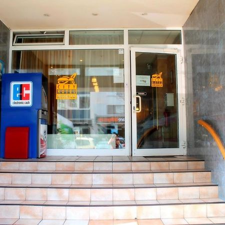 城市酒店安斯巴赫 柏林 外观 照片